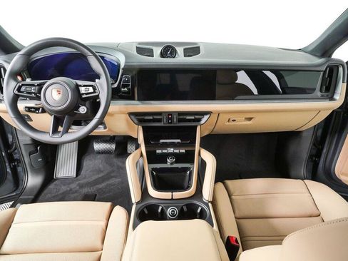 New 2026 Porsche Cayenne Coupe AWD/4WD image 20