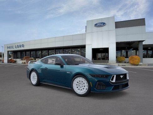 New 2026 Ford Mustang GT Premium w/ GT Performance Package image 7