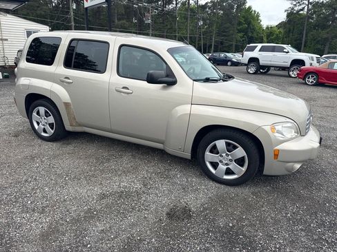 Used 2009 Chevrolet HHR LS FWD image 13