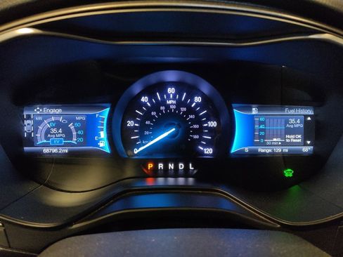 Used 2019 Ford Fusion SE image 23