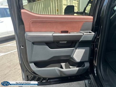 Used 2021 Ford F150 Lariat w/ Equipment Group 502A High AWD/4WD image 15