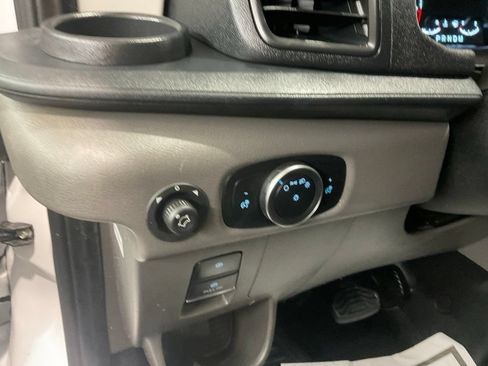 Used 2025 Ford Transit 250 148 High Roof w/ Load Area Protection Package RWD image 9