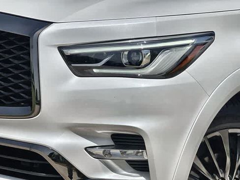 Used 2023 INFINITI QX80 Premium Select w/ Cargo Package AWD/4WD image 24
