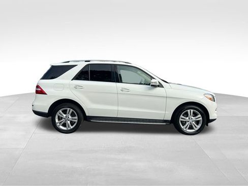 Used 2015 Mercedes-Benz ML 350 4MATIC image 6