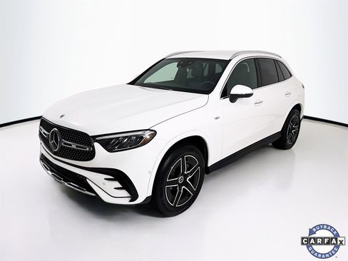 Certified 2025 Mercedes-Benz GLC 350e 4MATIC image 3