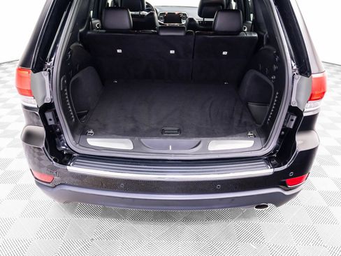 Used 2019 Jeep Grand Cherokee Limited AWD/4WD image 29