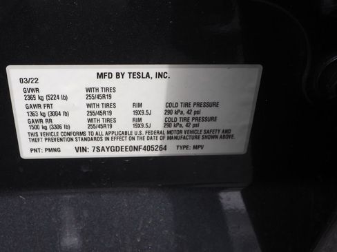 Used 2022 Tesla Model Y Long Range AWD/4WD image 28