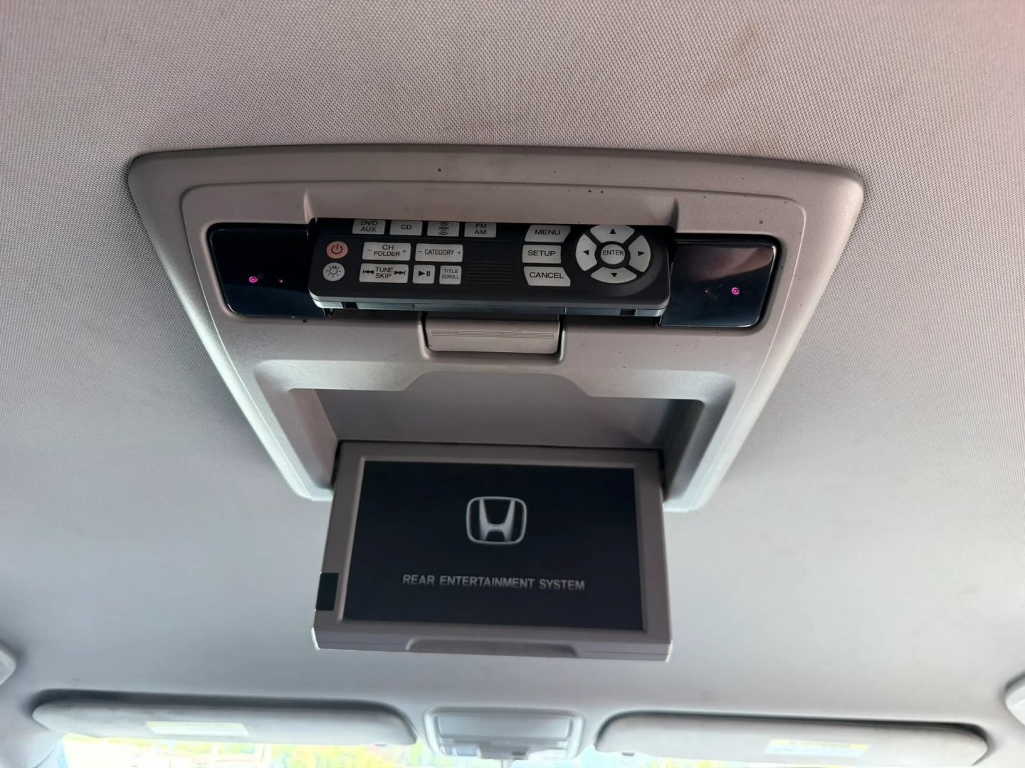 Used 2016 Honda Odyssey SE image 20