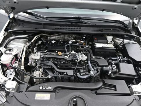 Used 2024 Toyota Corolla LE FWD image 12