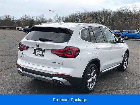 Used 2023 BMW X3 xDrive30i AWD/4WD image 3