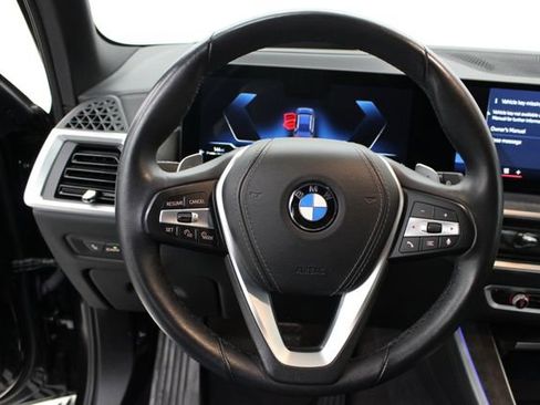 Used 2025 BMW X5 xDrive40i w/ Climate Comfort Package image 12