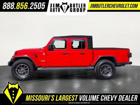 Used 2020 Jeep Gladiator Overland w/ Cold Weather Group AWD/4WD image 19