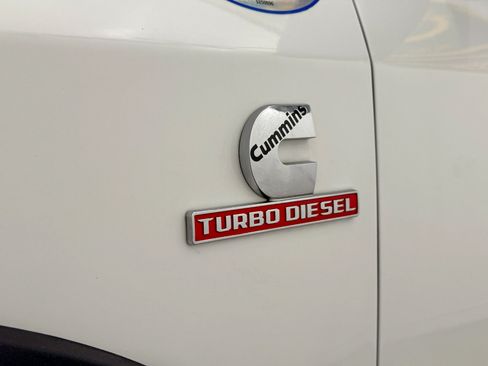 Used 2020 RAM 5500 Tradesman w/ Chrome Appearance Group image 37