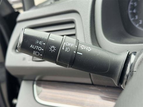 Used 2016 Honda CR-V Touring image 21