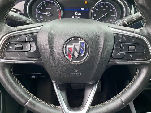 Used 2021 Buick Encore GX Preferred w/ Cold Weather Comfort Package image 10