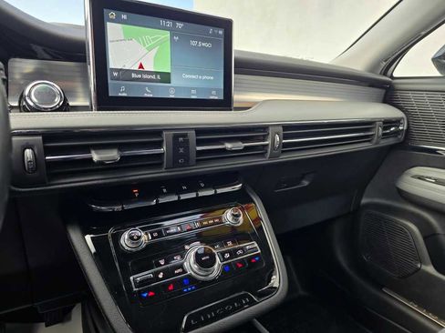 Used 2022 Lincoln Corsair Reserve w/ Sport Package image 19