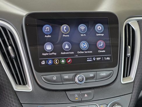 Used 2024 Chevrolet Malibu LT FWD image 12