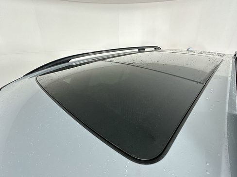 Used 2025 BMW X7 M60i image 28