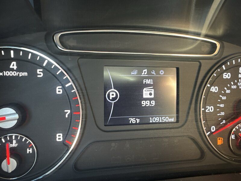 Used 2016 Kia Sorento AWD image 13