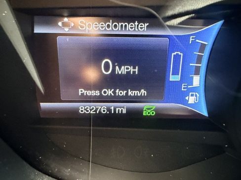 Used 2017 Ford Fusion SE w/ Equipment Group 601A FWD image 19