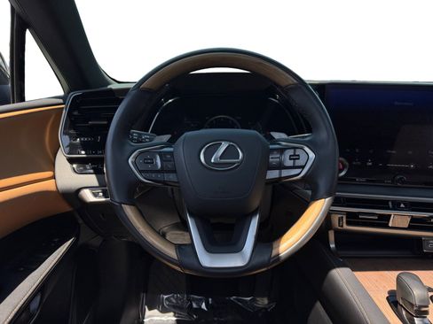 Used 2024 Lexus RX 350 Premium w/ Convenience Package FWD image 12