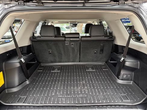 Used 2023 Toyota 4Runner SR5 Premium w/ Moonroof Package AWD/4WD image 17