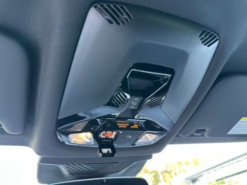 New 2026 BMW X2 xDrive28i w/ Technology Package AWD/4WD image 32