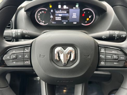 New 2026 RAM ProMaster 2500 w/ Quick Order Package 22G SLT image 23