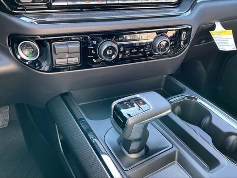 Certified 2025 Chevrolet Silverado 1500 ZR2 w/ Technology Package image 26