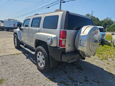 Used 2008 HUMMER H3 Alpha image 16