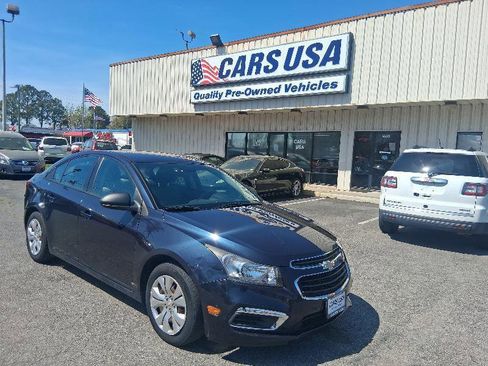Used 2016 Chevrolet Cruze LS image 1