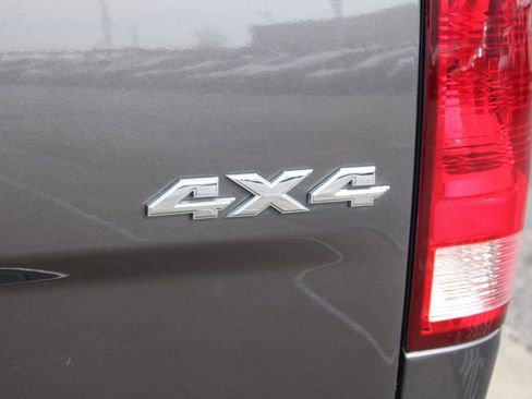 Used 2014 RAM 1500 Big Horn image 9