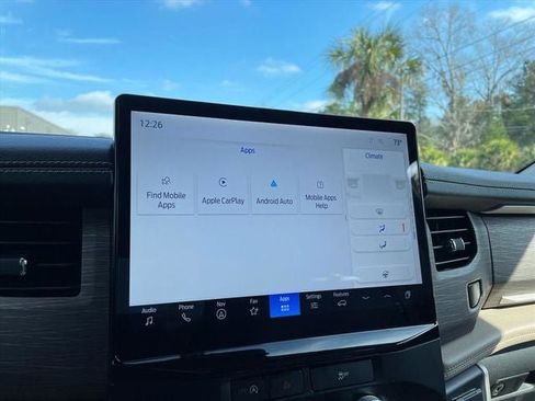 Used 2024 Ford Expedition Max Limited image 15