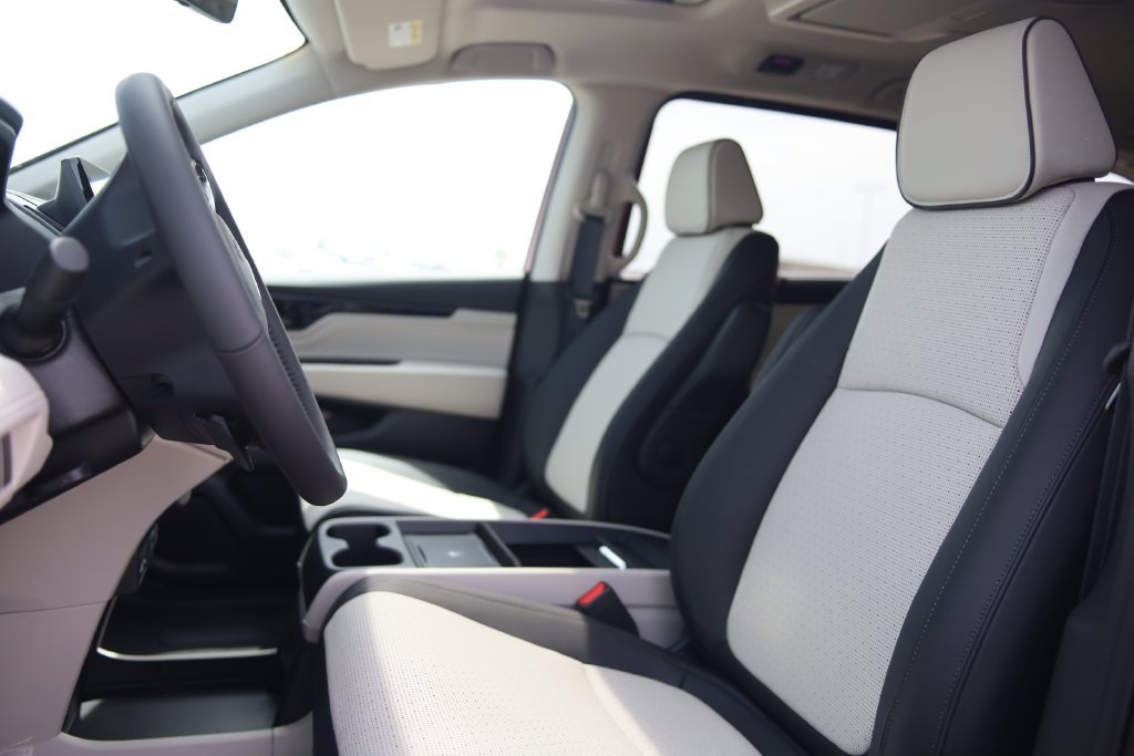 New 2027 Honda Odyssey Elite image 12