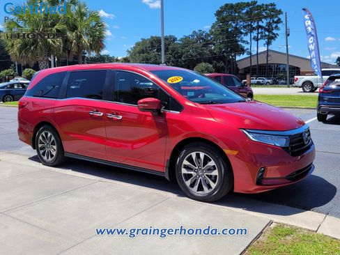 Certified 2023 Honda Odyssey EX-L image 7