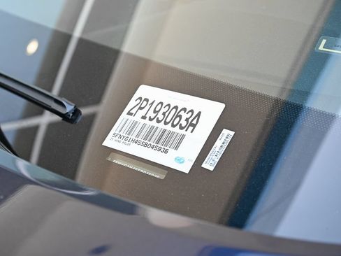 Used 2025 Honda Pilot EX-L image 49