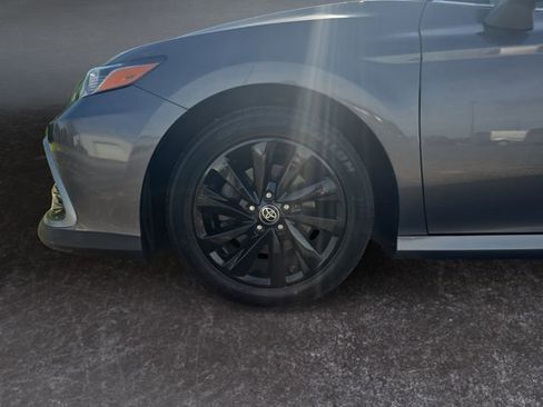 Used 2022 Toyota Camry LE FWD image 14