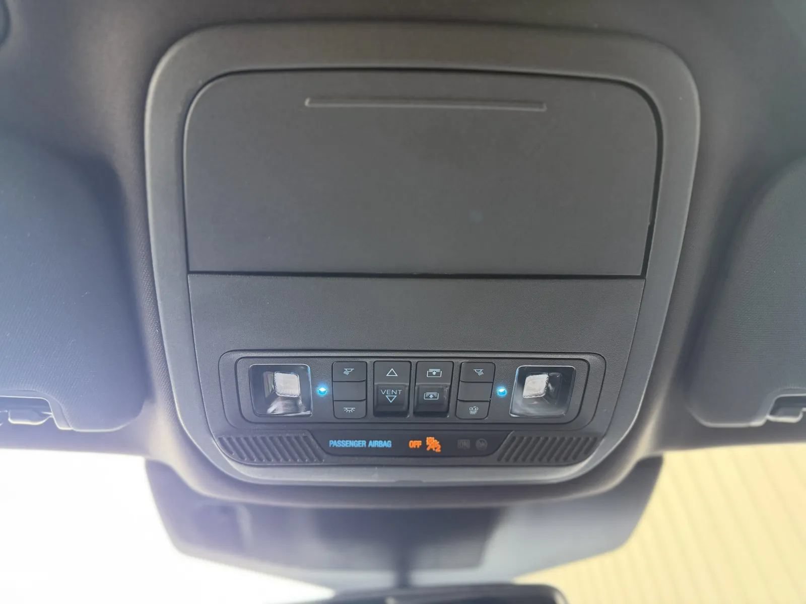 Used 2023 Ford Explorer ST-Line w/ Class IV Trailer Tow Package AWD/4WD image 43