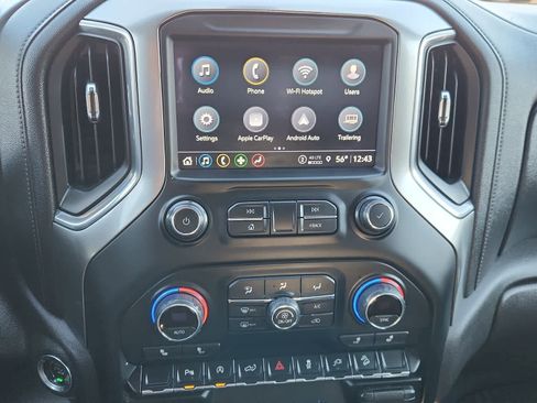 Used 2021 Chevrolet Silverado 1500 LT Trail Boss w/ Convenience Package II image 21