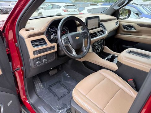 Used 2021 Chevrolet Tahoe Premier AWD/4WD image 2