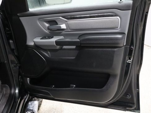 Used 2019 RAM 1500 Big Horn image 23