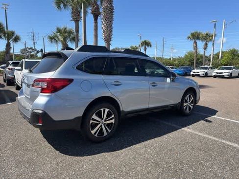 Used 2019 Subaru Outback 2.5i Limited w/ Popular Package #2 image 14