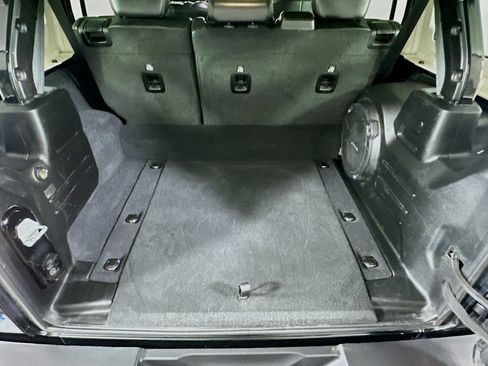 Used 2022 Jeep Wrangler Sahara w/ Cold Weather Group image 28