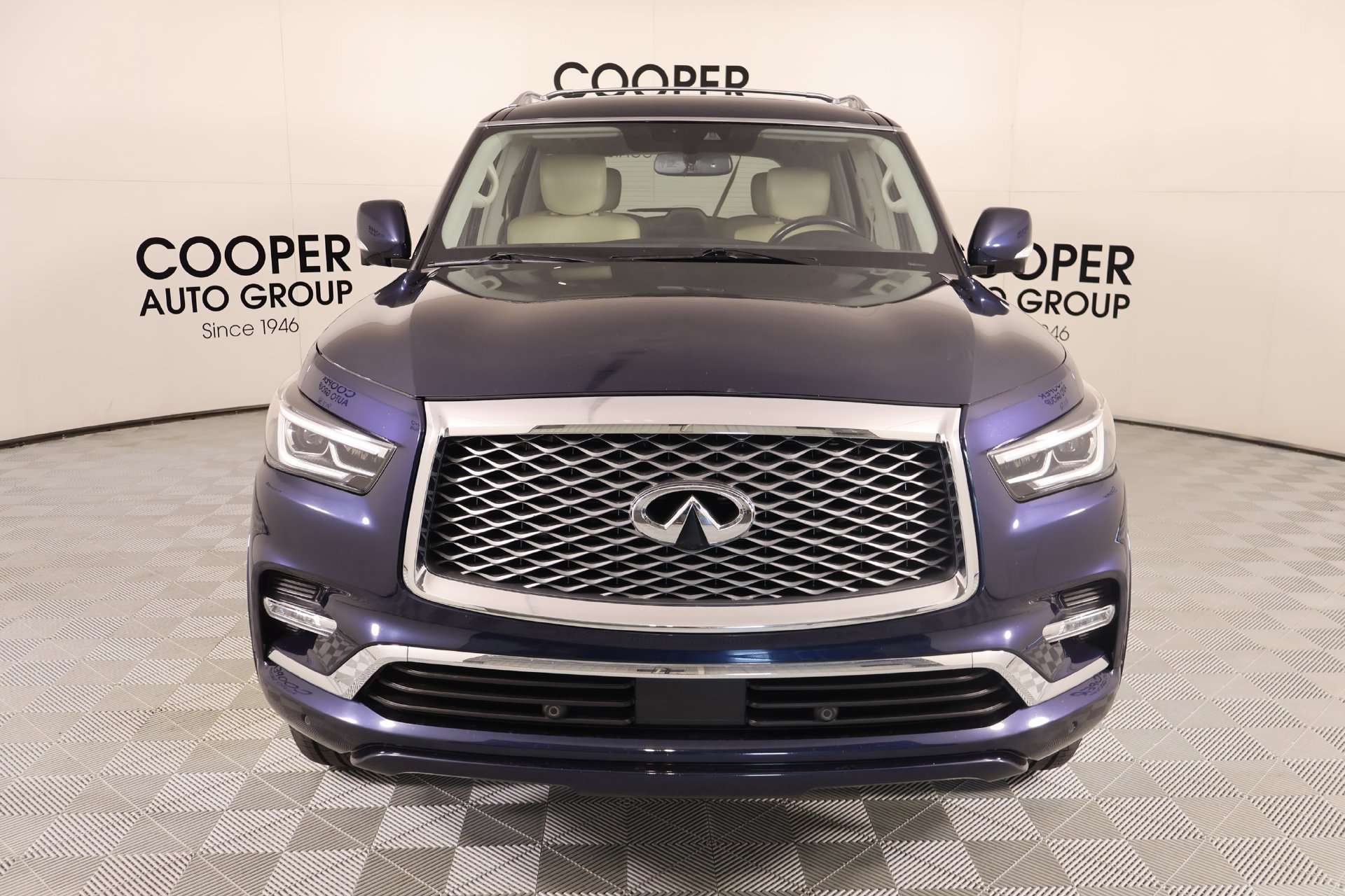 Used 2019 INFINITI QX80 Luxe w/ 22" Wheel Package AWD/4WD image 10