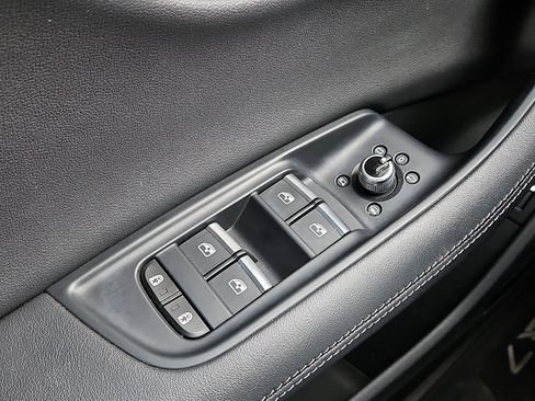 Used 2023 Audi Q7 2.0T Premium Plus w/ Premium Plus Package image 14