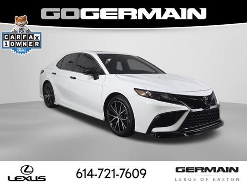 Used 2023 Toyota Camry SE w/ Audio Upgrade Package FWD image 3