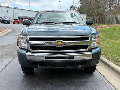 Used 2010 Chevrolet Silverado 1500 LT w/ Snow Plow Prep Package image 3