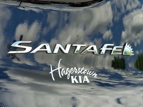 Used 2022 Hyundai Santa Fe Limited AWD/4WD image 35