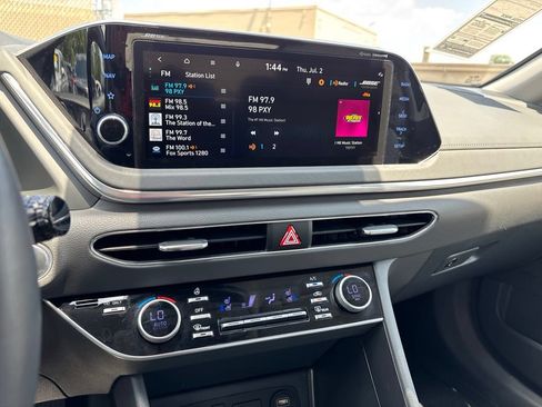 Certified 2023 Hyundai Sonata Limited FWD image 31