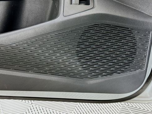 Used 2019 Volkswagen Jetta SE image 18